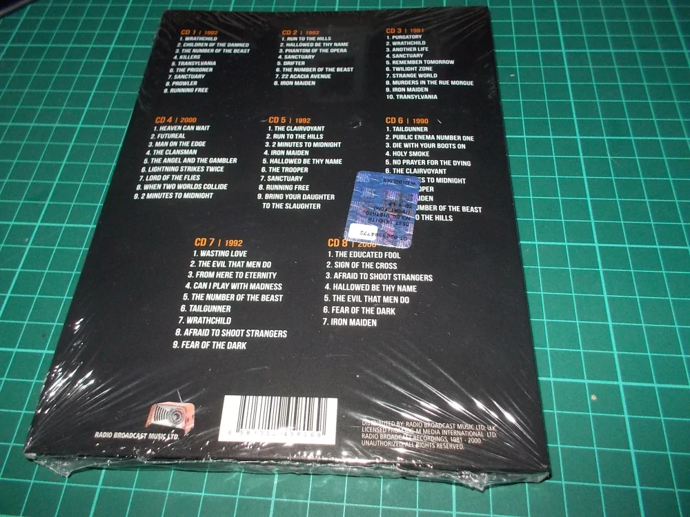 Iron Maiden - Live - PUBLIC RADIO BROADCAST RECORDINGS (8 CD Longbox)