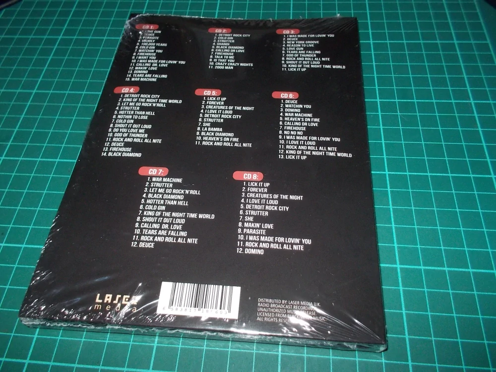 Kiss - Audio Box - THE ULTIMATE COLLECTORS EDITION (8 CD Longbox)