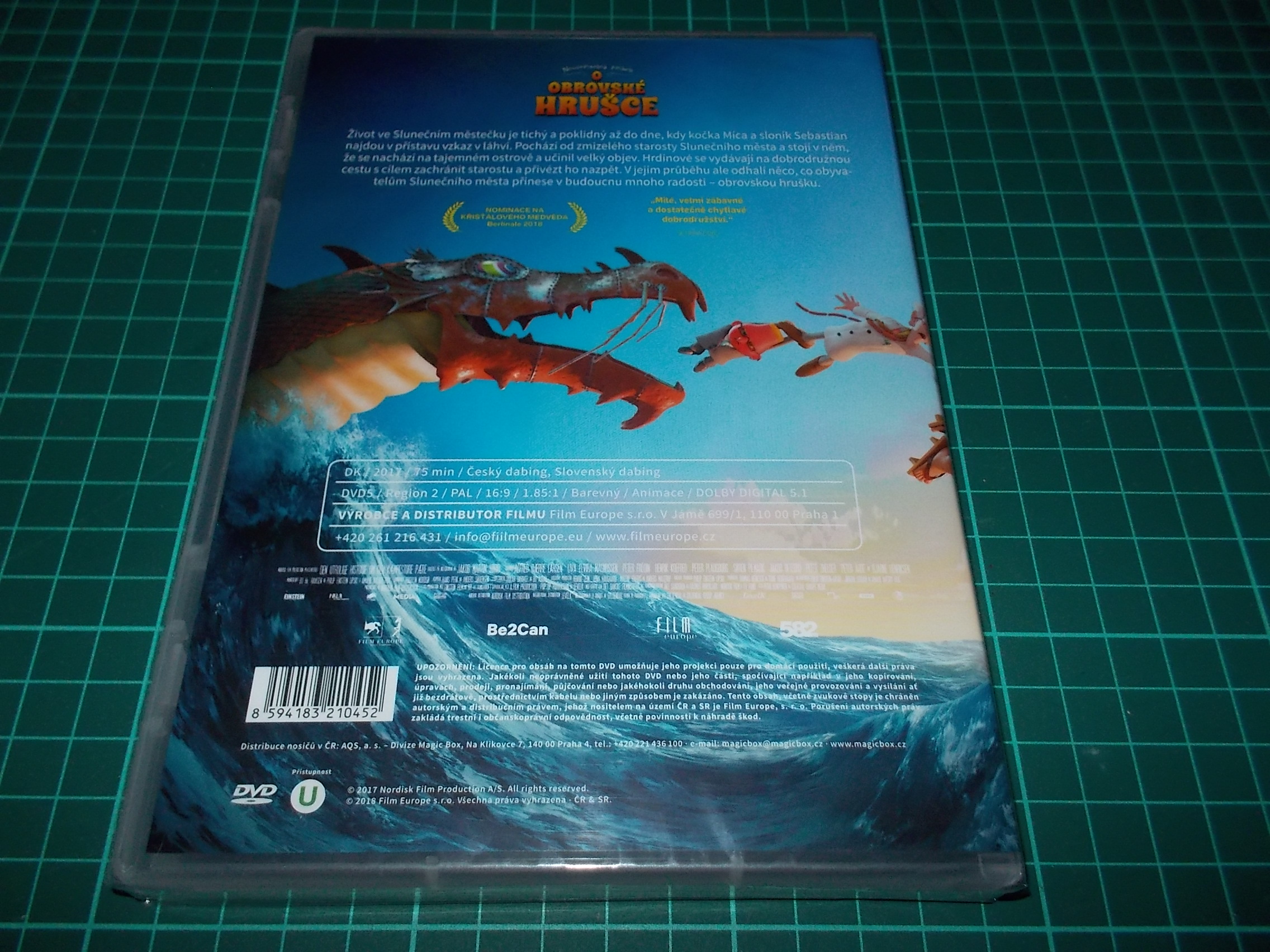 Neuvěřitelný příběh o obrovské hrušce (DVD)
