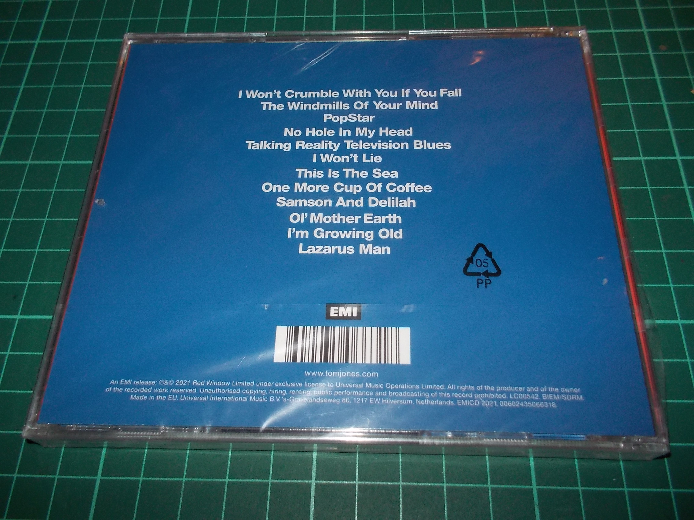 Tom Jones - Surrounded By Time (CD)