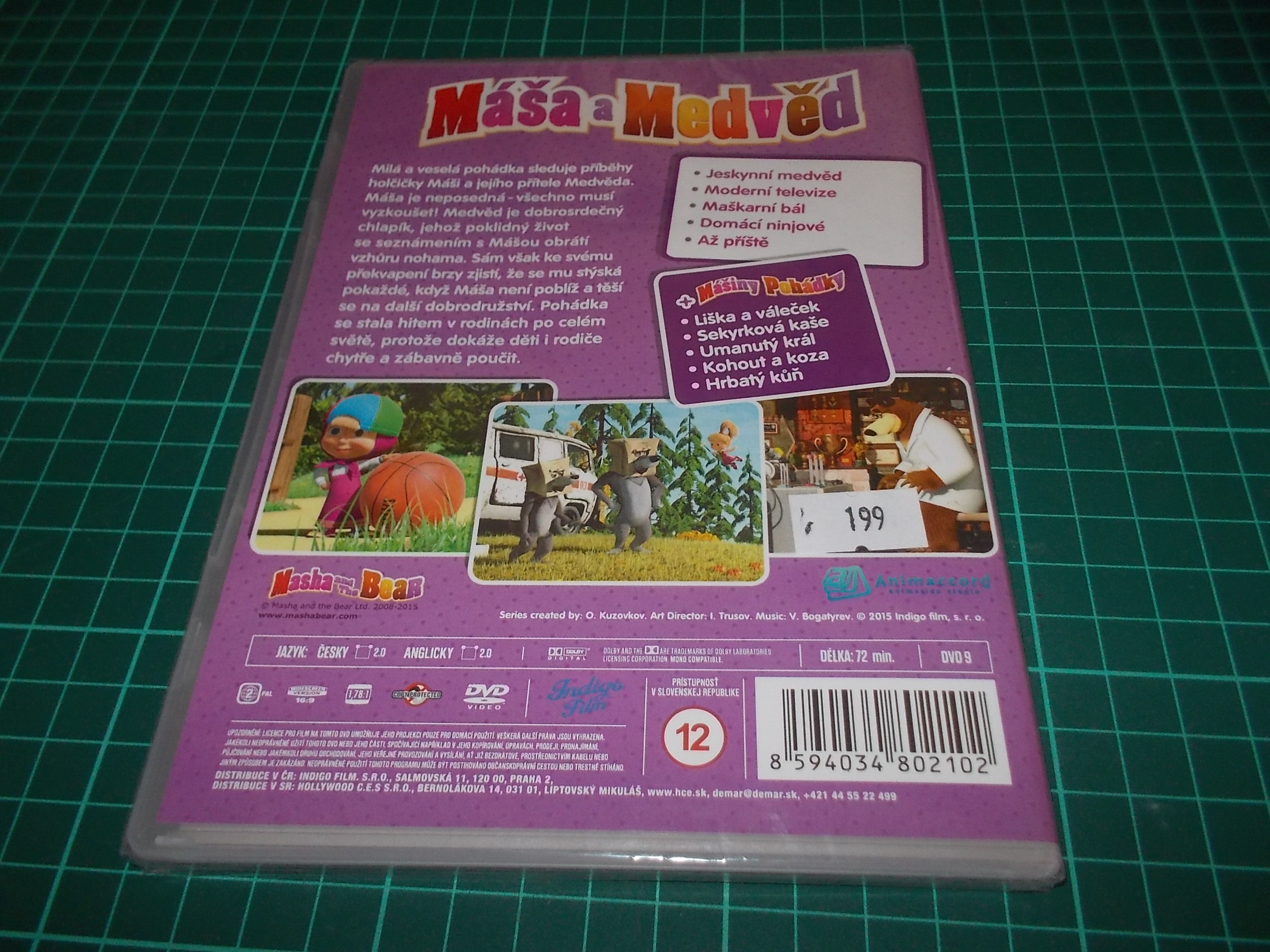 Máša a Medvěd 8: Jeskynní medvěd (DVD) Slim