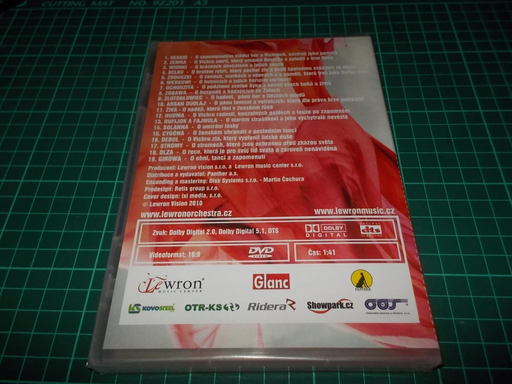 Lewron Orchestra - Lucerna v plamenech - Multimediální show Leška Wronky (DVD) 