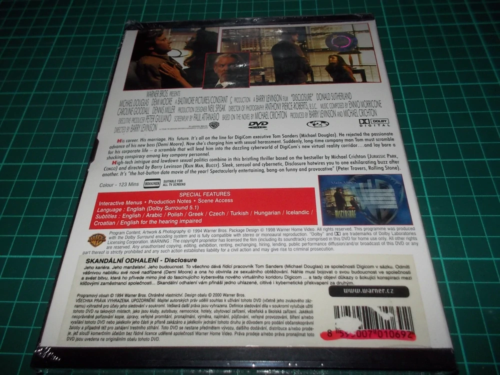 Skandální odhalení - Disclosure (DVD) 