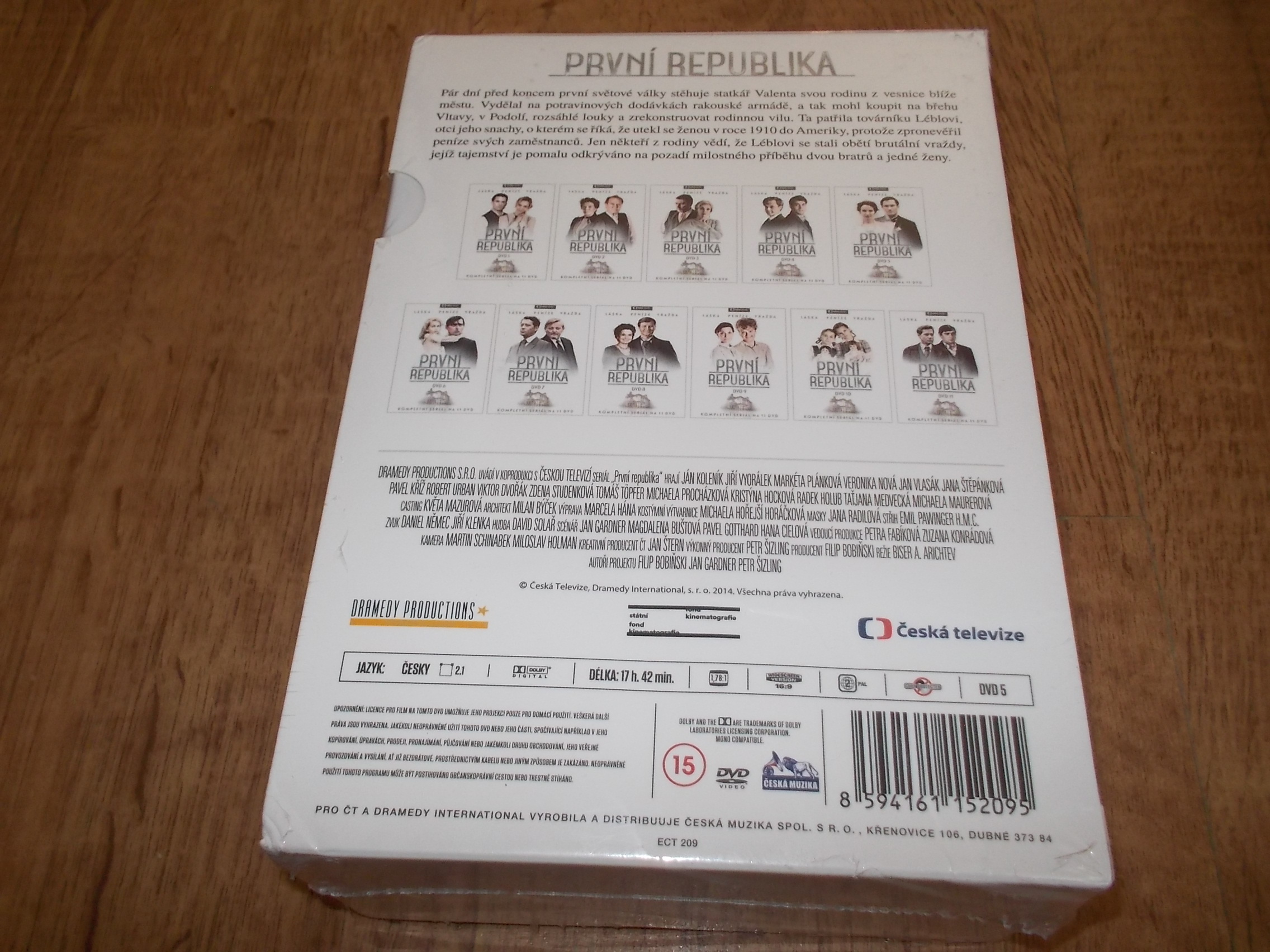 První republika - Kompletní 1. série (11DVD) TV SERIÁL 