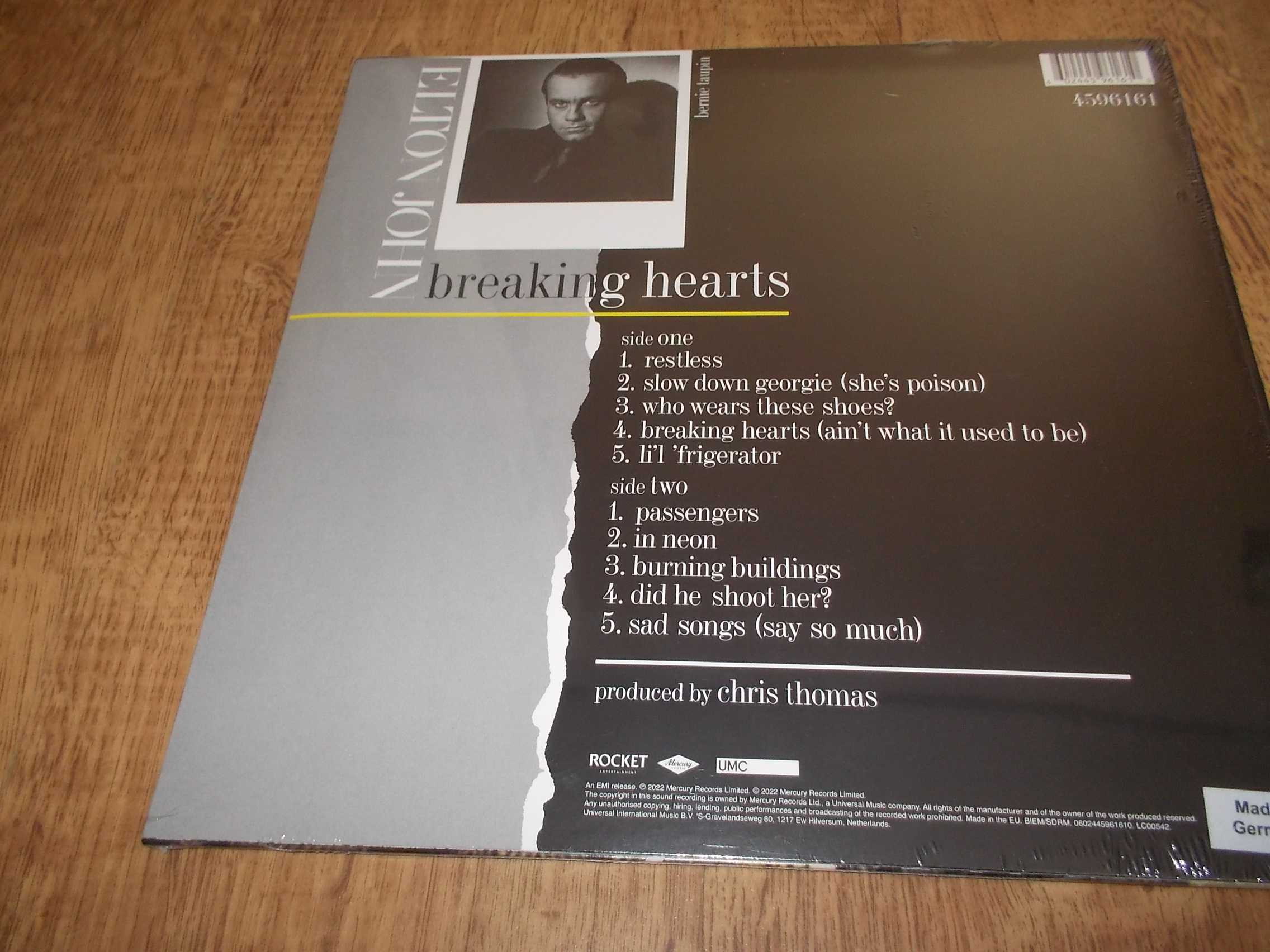 Elton John - Breaking Hearts (Vinyl-LP) REMASTERED