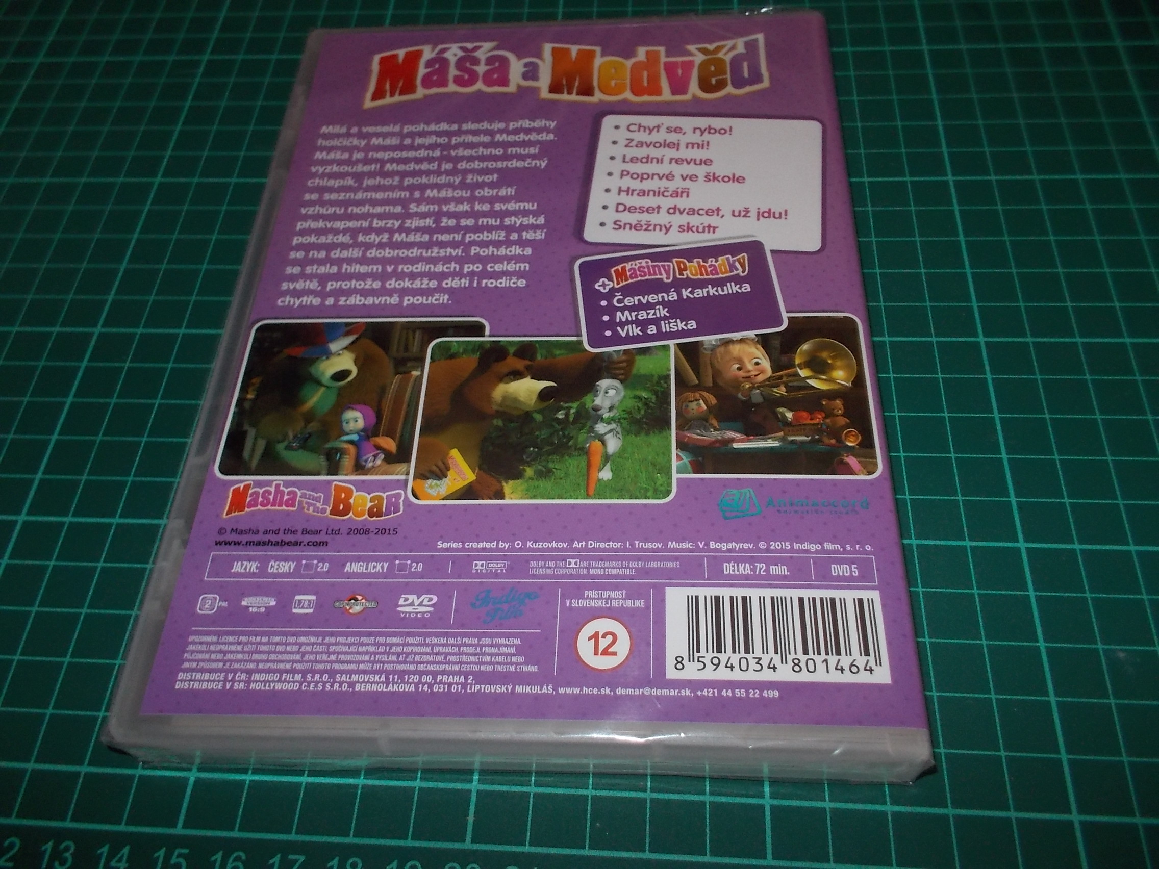 Máša a medvěd SET 4 (DVD)