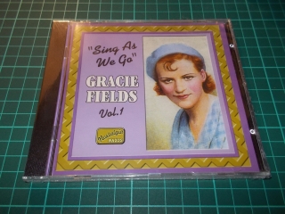 GRACIE FIELDS - SING AS WE GO, VOL. 1 (CD)