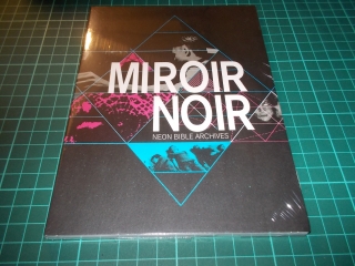MIROIR NOIR - ARCADE FIRE (DVD)