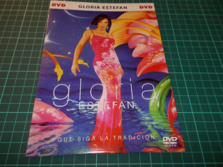 GLORIA ESTEFAN - QUE SIGA LA TRADICION (DVD v pošetce)