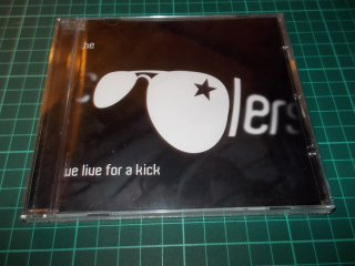 COOLERS - WE LIVE FOR A KICK (CD)