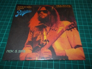 Neil Young With The Santa Monica Flyers - Somewhere Under The Rainbow (Nov. 5. 1973) (2CD) Digipack