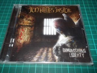 100 Knives Inside - Diminishing Liberty (CD)