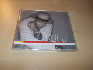 LL Cool J ‎- Hot, Hot, Hot (CD single) BAZAR ROZBALENO 