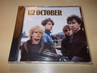 U2 - October (CD) > varianta B